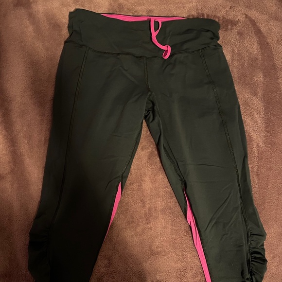 Lululemon leggings - Picture 2 of 3